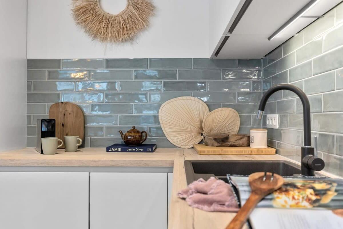 Raphaelle - Trendy 2 Bedroom In